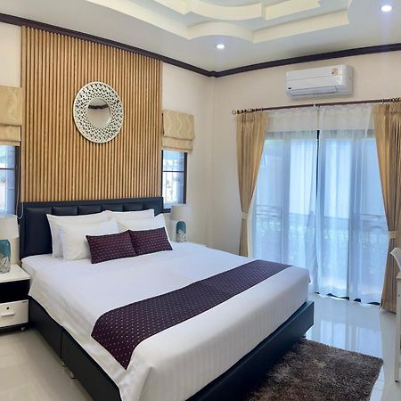 Malinee Villa Phuket Bang Tao-stranden Eksteriør bilde