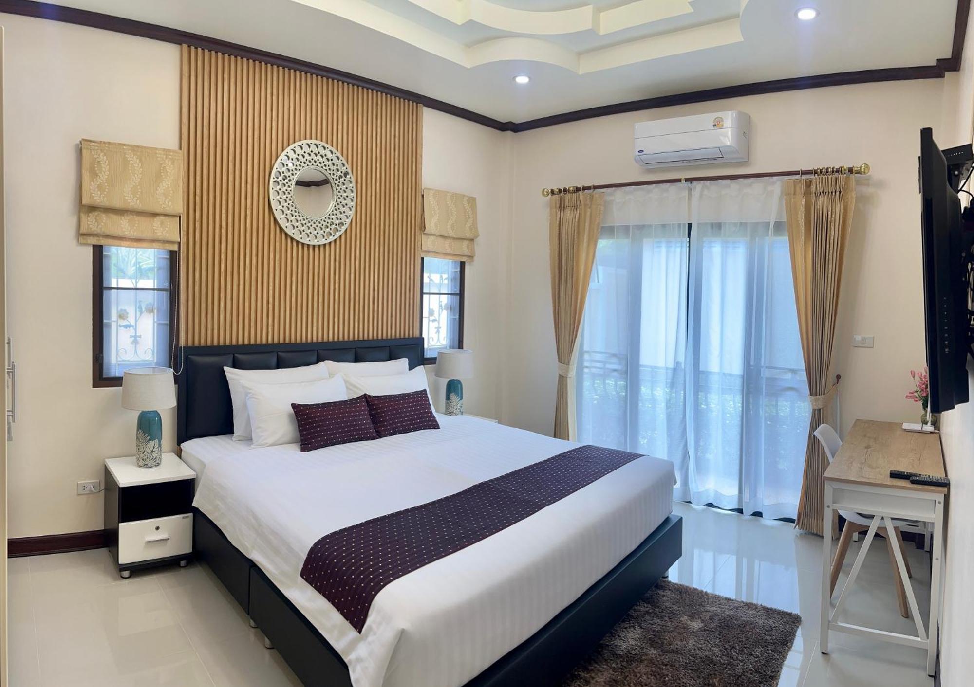 Malinee Villa Phuket Bang Tao-stranden Eksteriør bilde