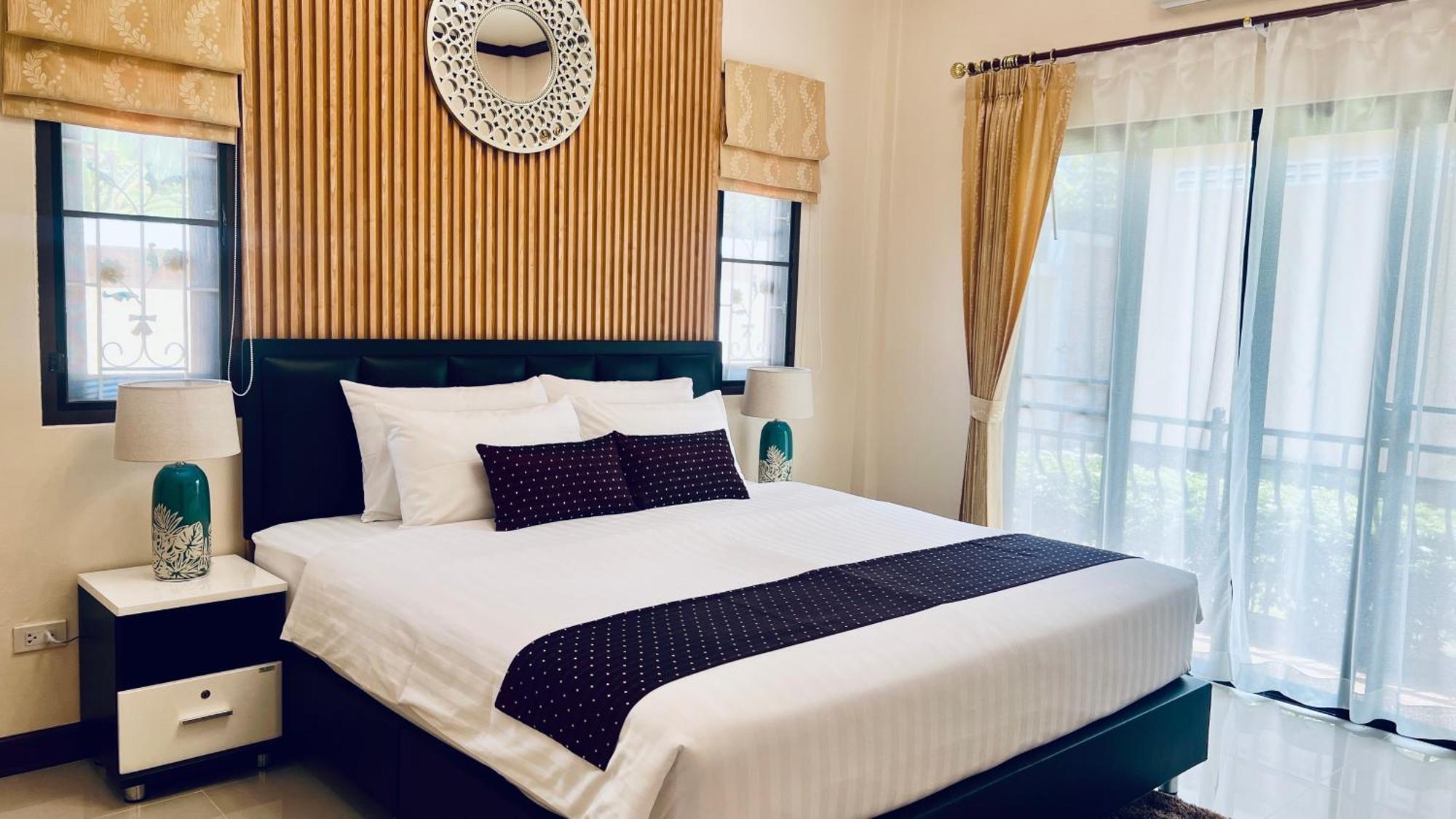Malinee Villa Phuket Bang Tao-stranden Eksteriør bilde